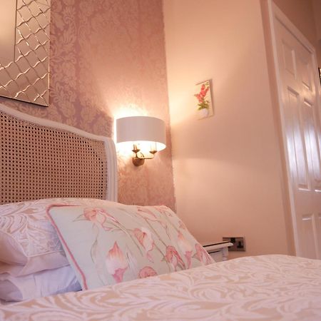 Bowness Bay Suites (Adults Only) Eksteriør bilde