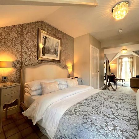 Bowness Bay Suites (Adults Only) Eksteriør bilde