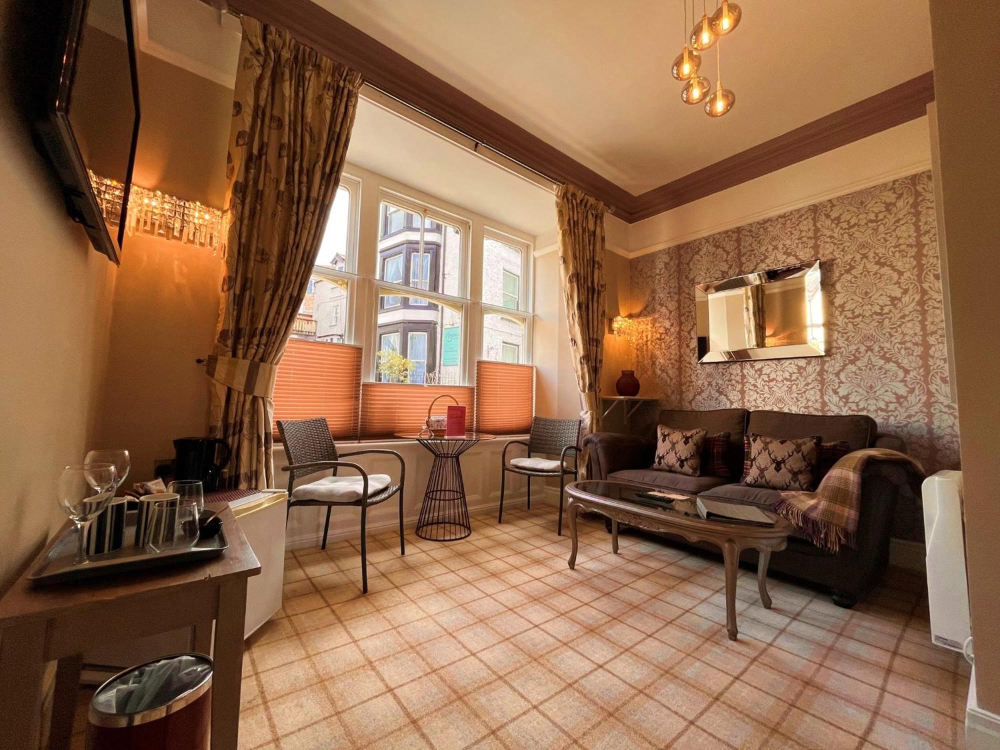 Bowness Bay Suites (Adults Only) Eksteriør bilde